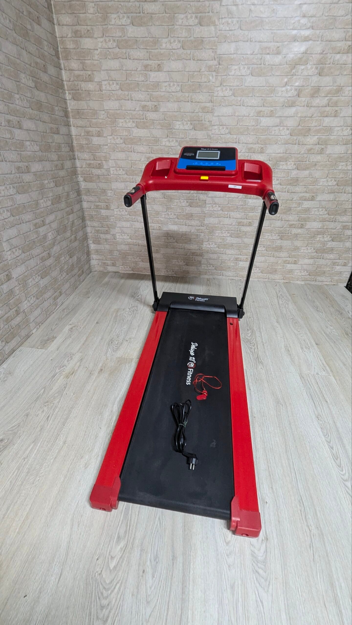 Cinta de Andar y Correr - Motor 1500W 2CV - soporta 150 kg - Imagen 7