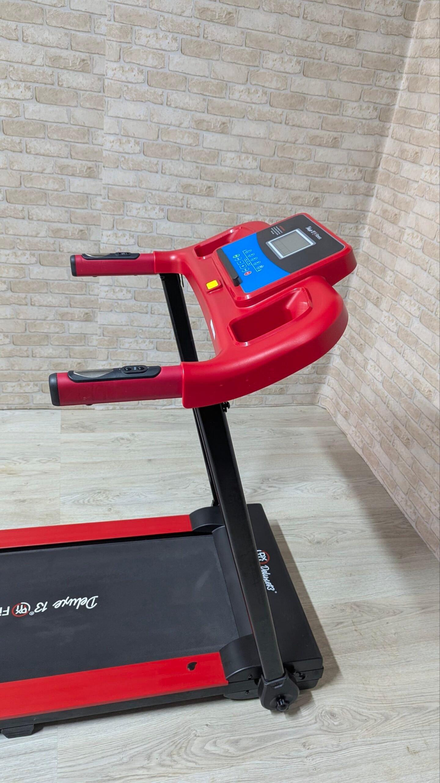 Cinta de Andar y Correr - Motor 1500W 2CV - soporta 150 kg - Imagen 8