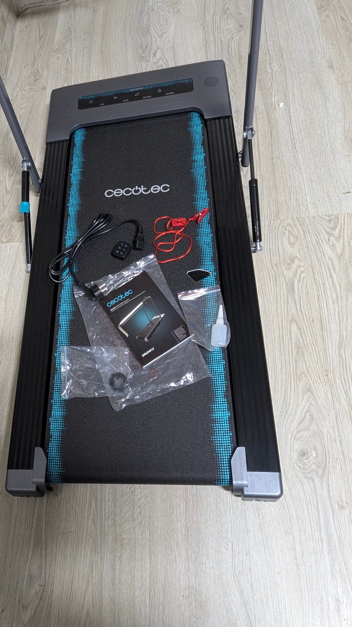 Cecotec Cinta de Andar Plegable - Peso máximo permitido de 120 Kg - Imagen 8