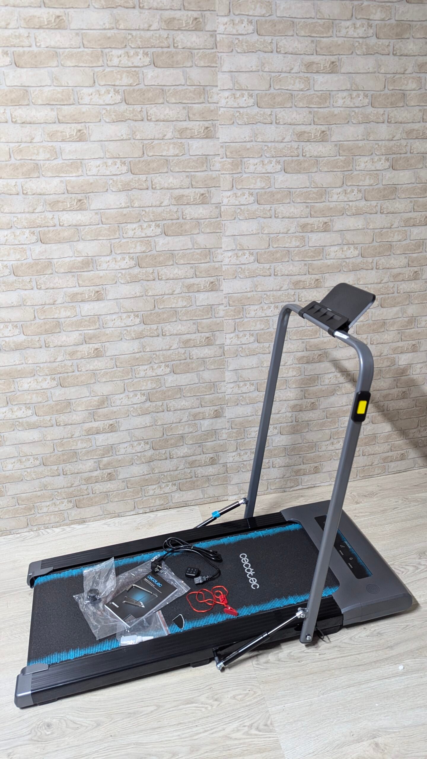 Cecotec Cinta de Andar Plegable - Peso máximo permitido de 120 Kg - Imagen 5