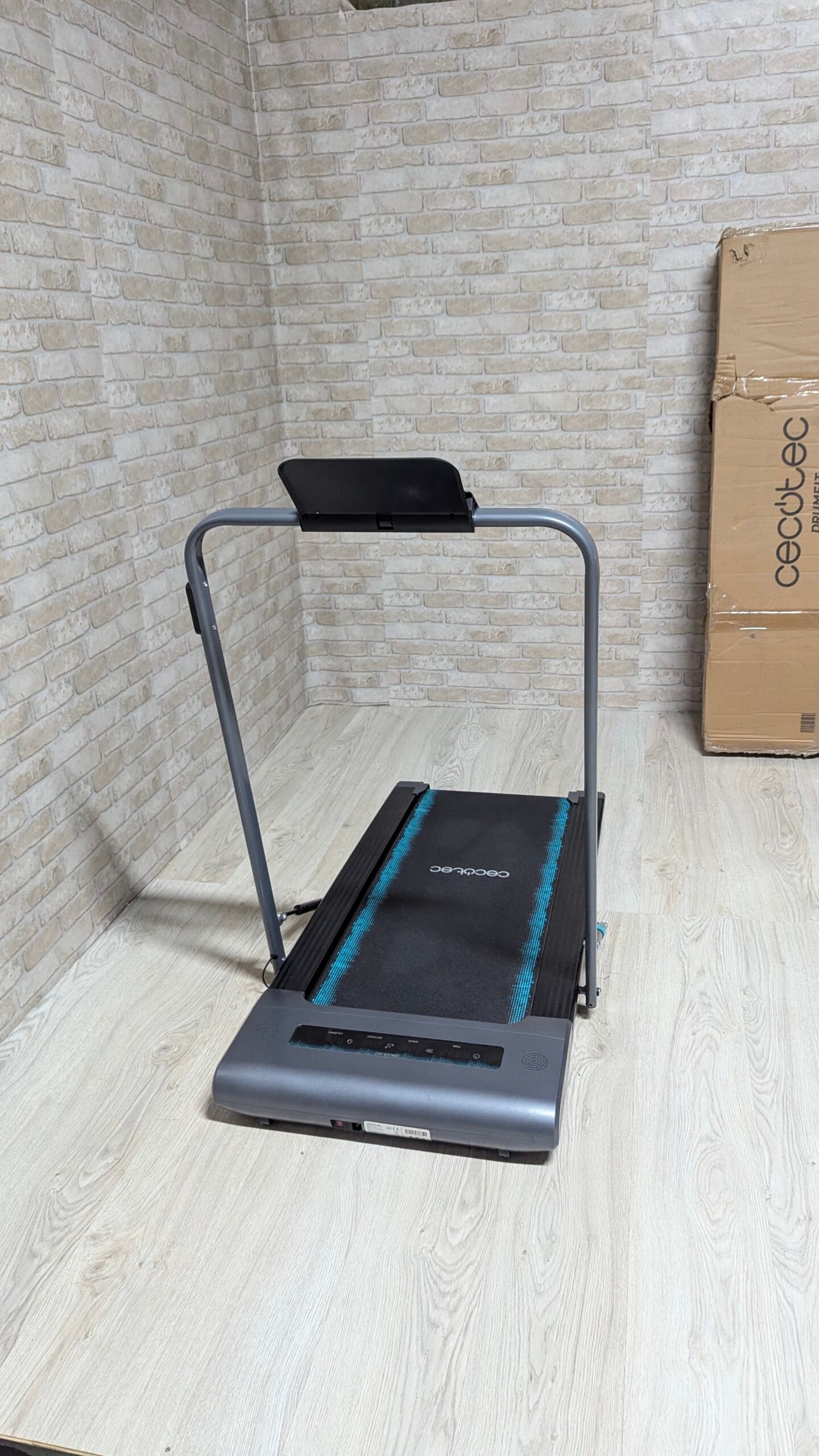 Cecotec Cinta de Andar Plegable - Peso máximo permitido de 120 Kg - Imagen 6