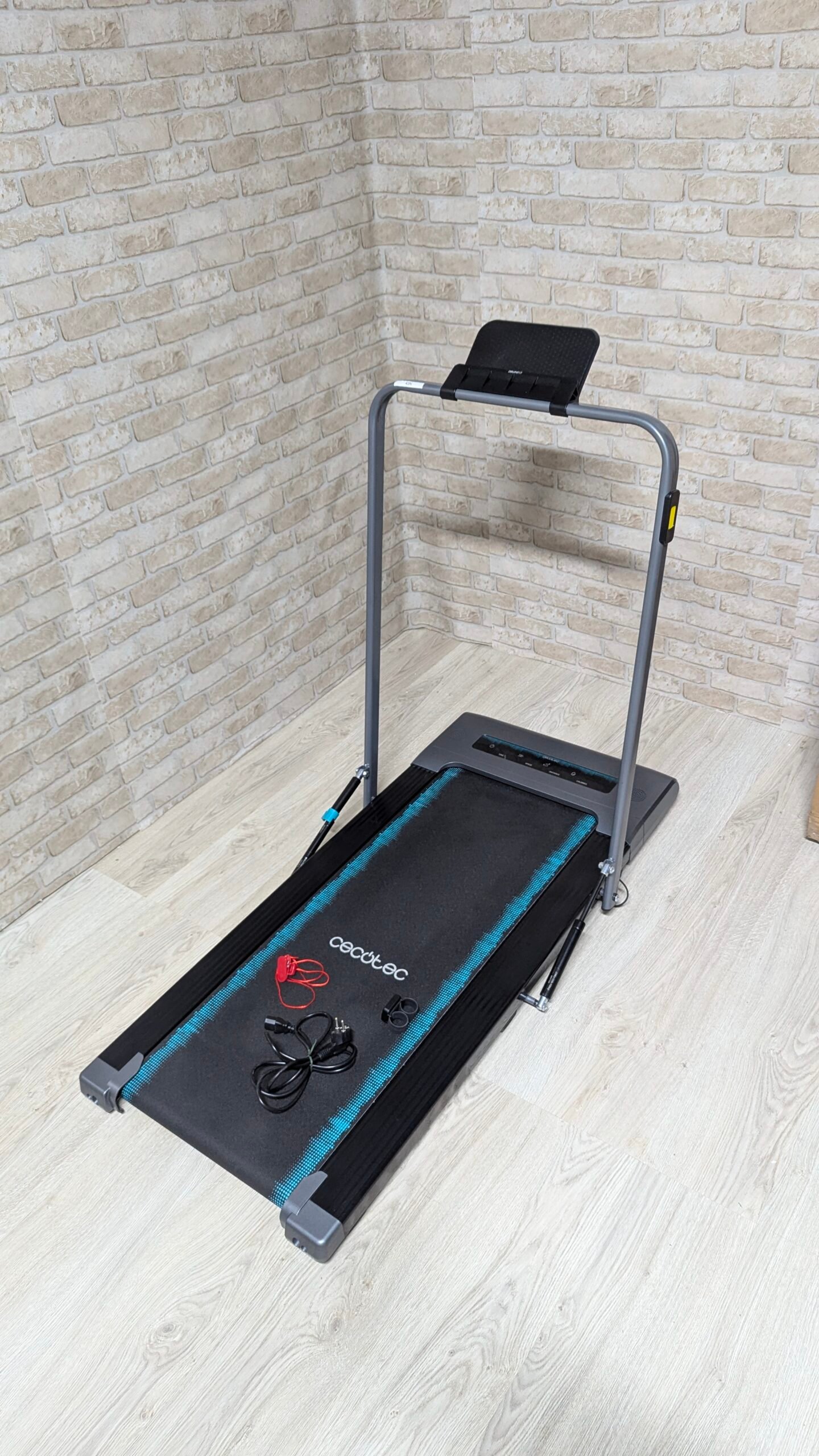 Cecotec Cinta de Andar Plegable - Peso máximo permitido de 120 Kg - Imagen 5