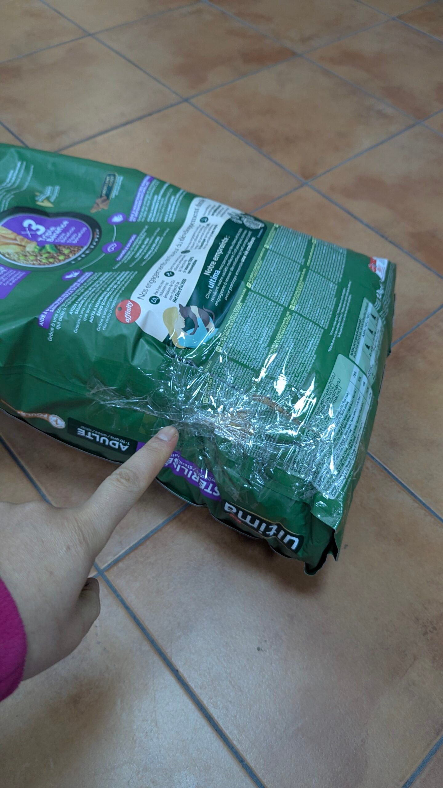 Ultima Esterilizado Adult Salmon 10 kg con TARA - Imagen 5