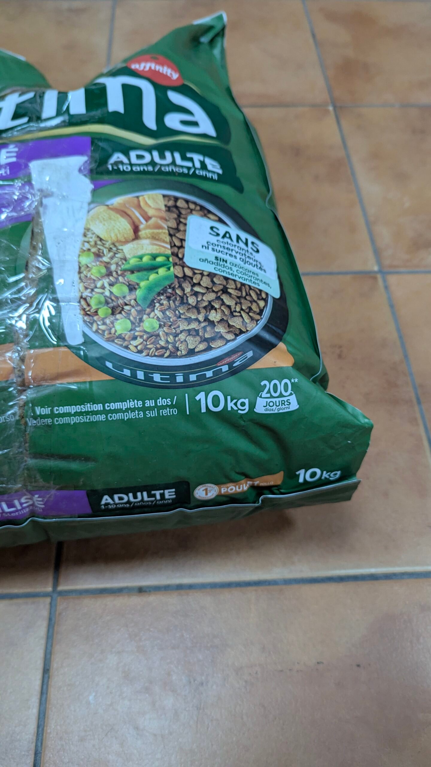Ultima Esterilizado Adult Salmon 10 kg con TARA - Imagen 4