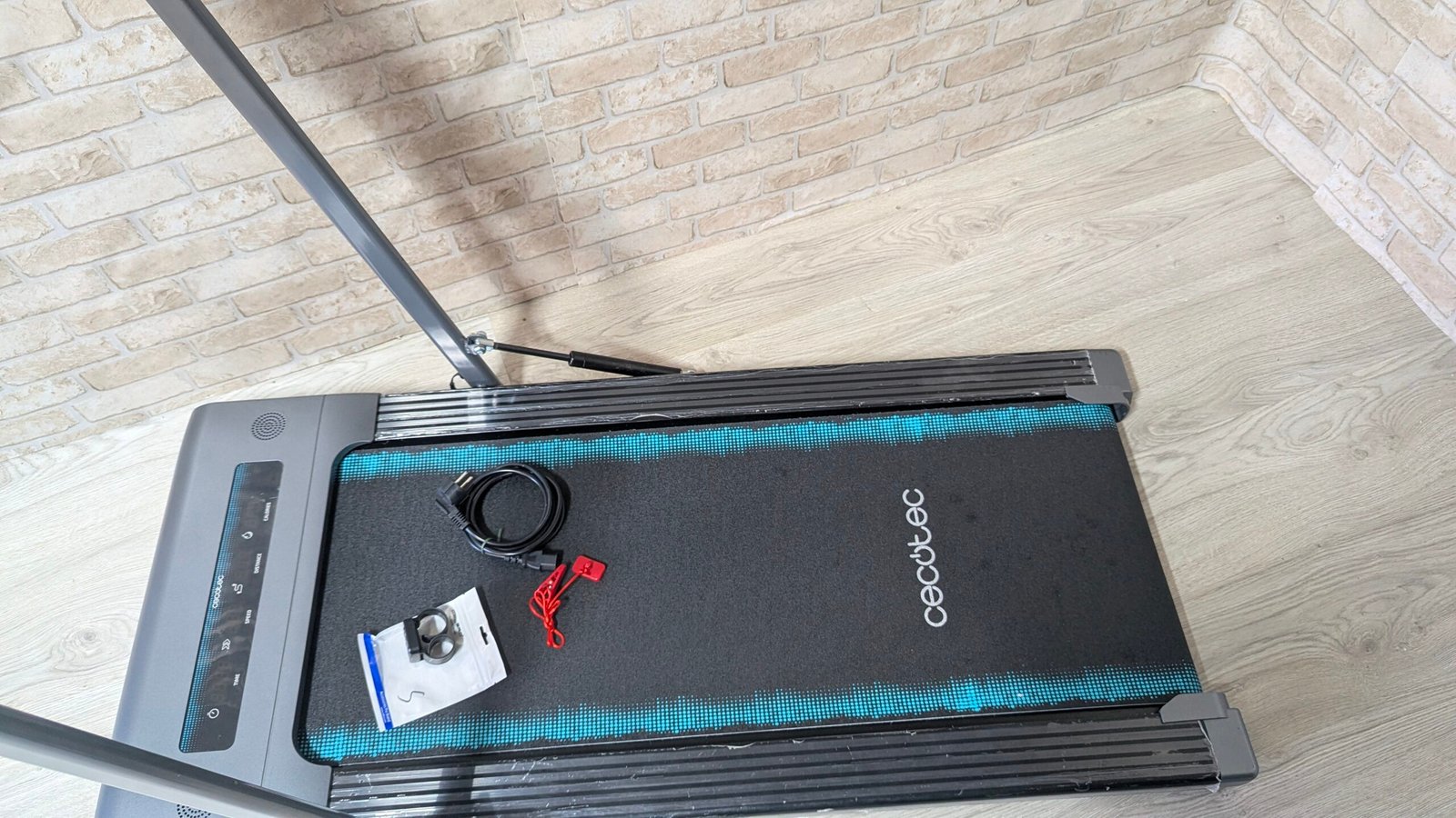 Cecotec Cinta de Andar Plegable - Peso máximo permitido de 120 Kg - Imagen 10