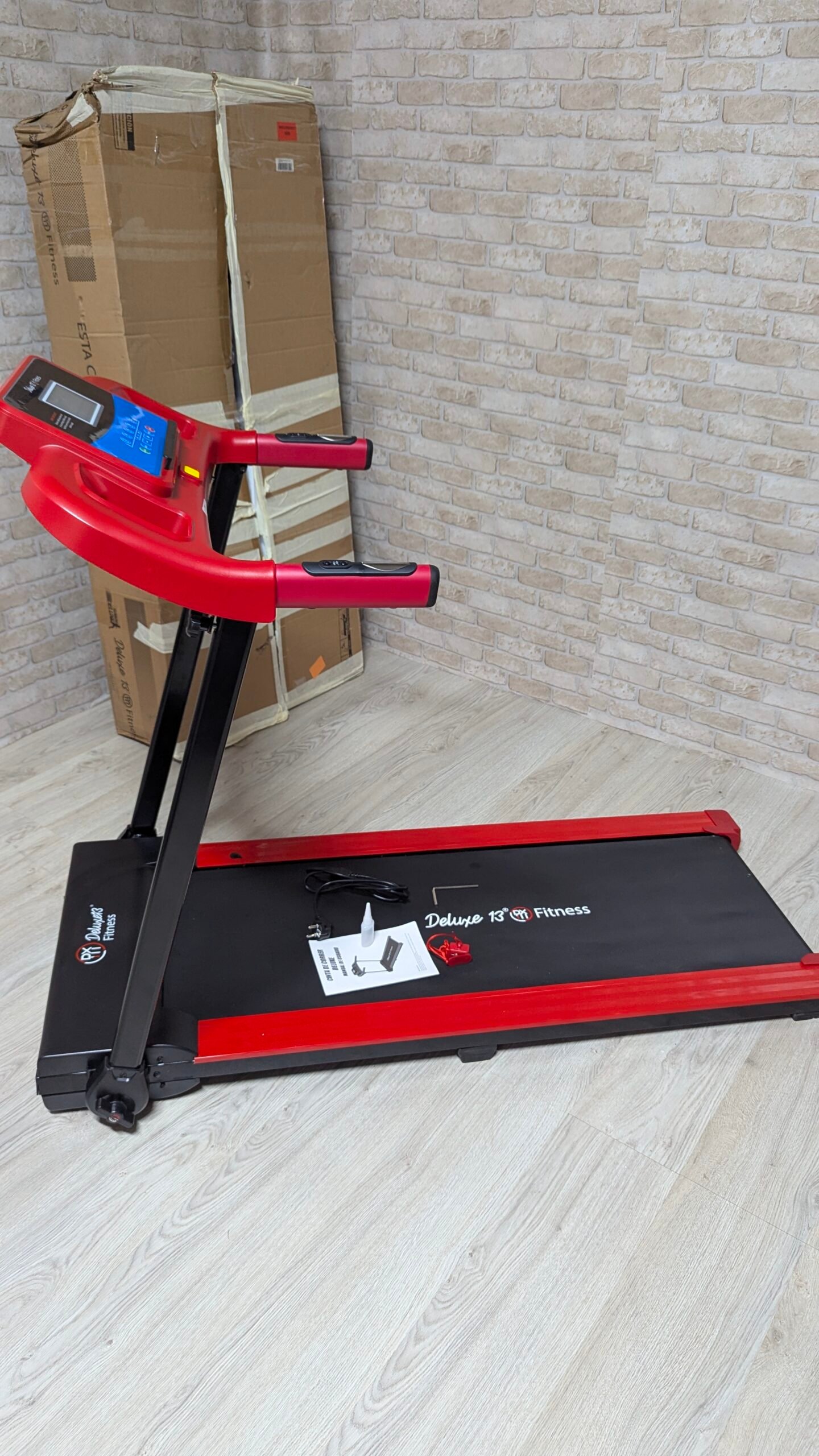 Cinta de Andar y Correr - Motor 1500W 2CV - soporta 150 kg - Imagen 11