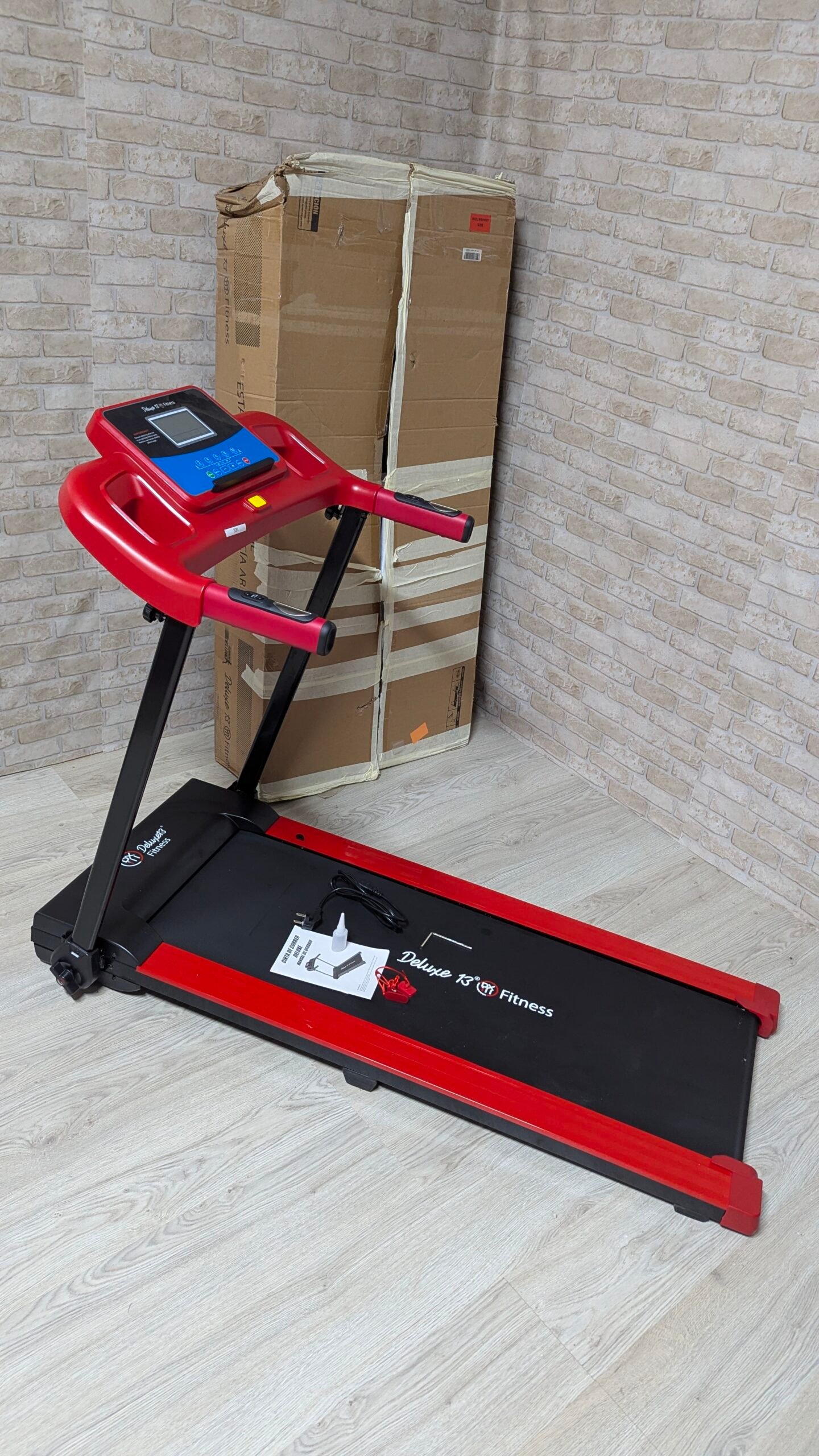 Cinta de Andar y Correr - Motor 1500W 2CV - soporta 150 kg - Imagen 8