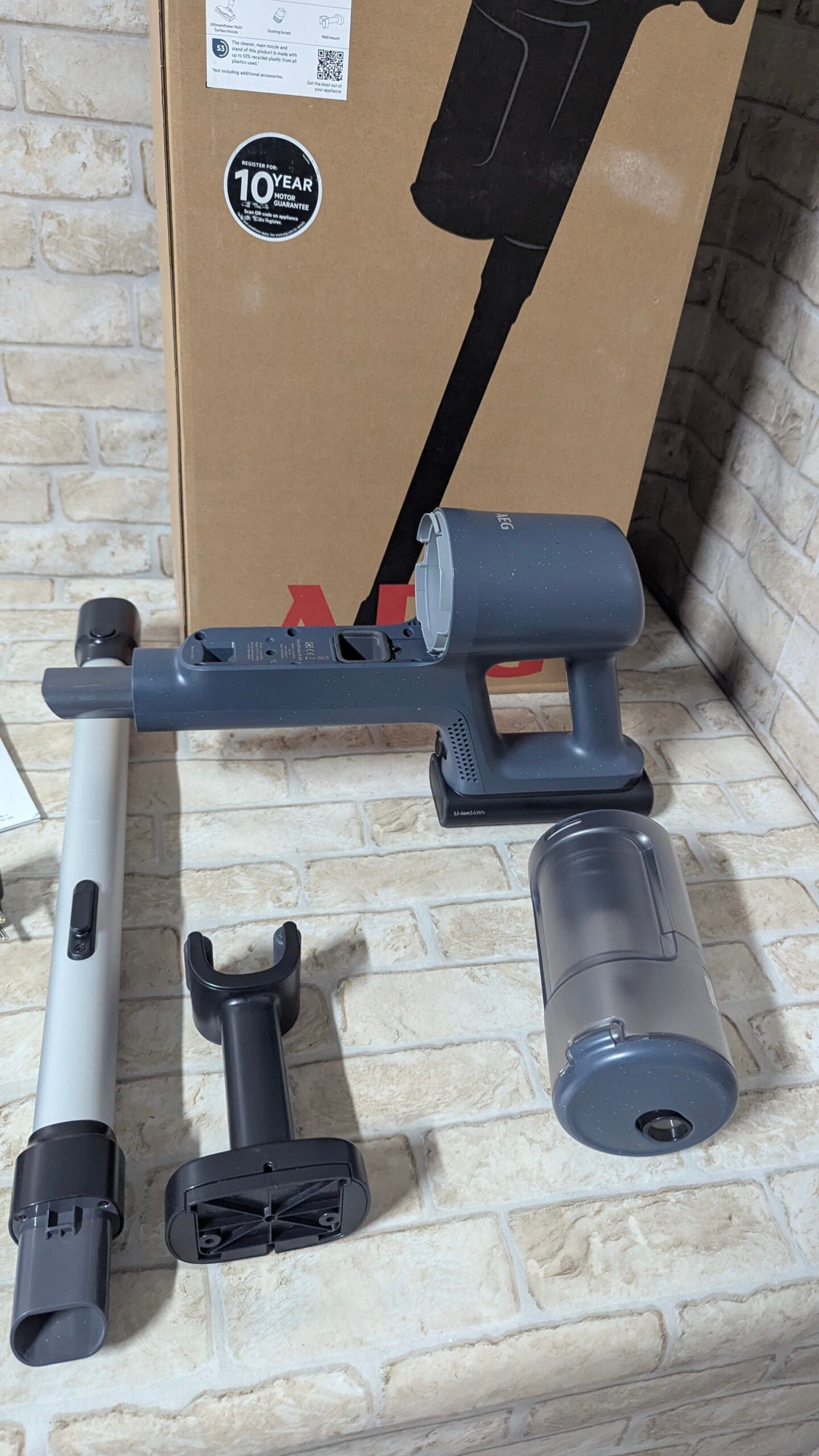 AEG Aspiradora Sin Cable AP61CB21DB, 21.6 V, Autonomía 40 min - Imagen 15