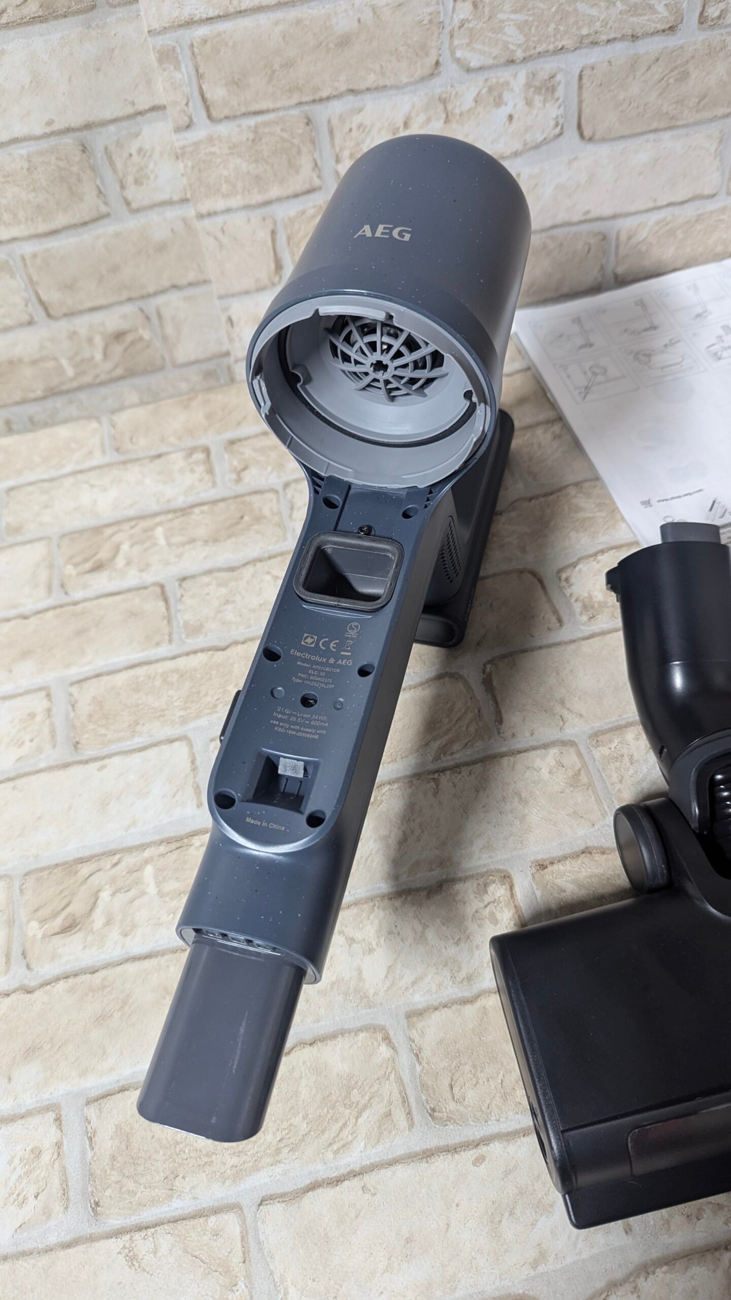 AEG Aspiradora Sin Cable AP61CB21DB, 21.6 V, Autonomía 40 min - Imagen 13