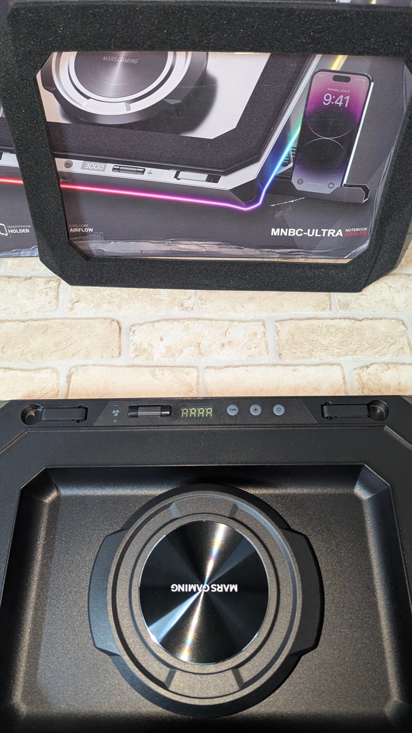 Mars Gaming MNBC-Ultra, Base Refrigeradora y Stand, Ventilador 140mm - Imagen 3