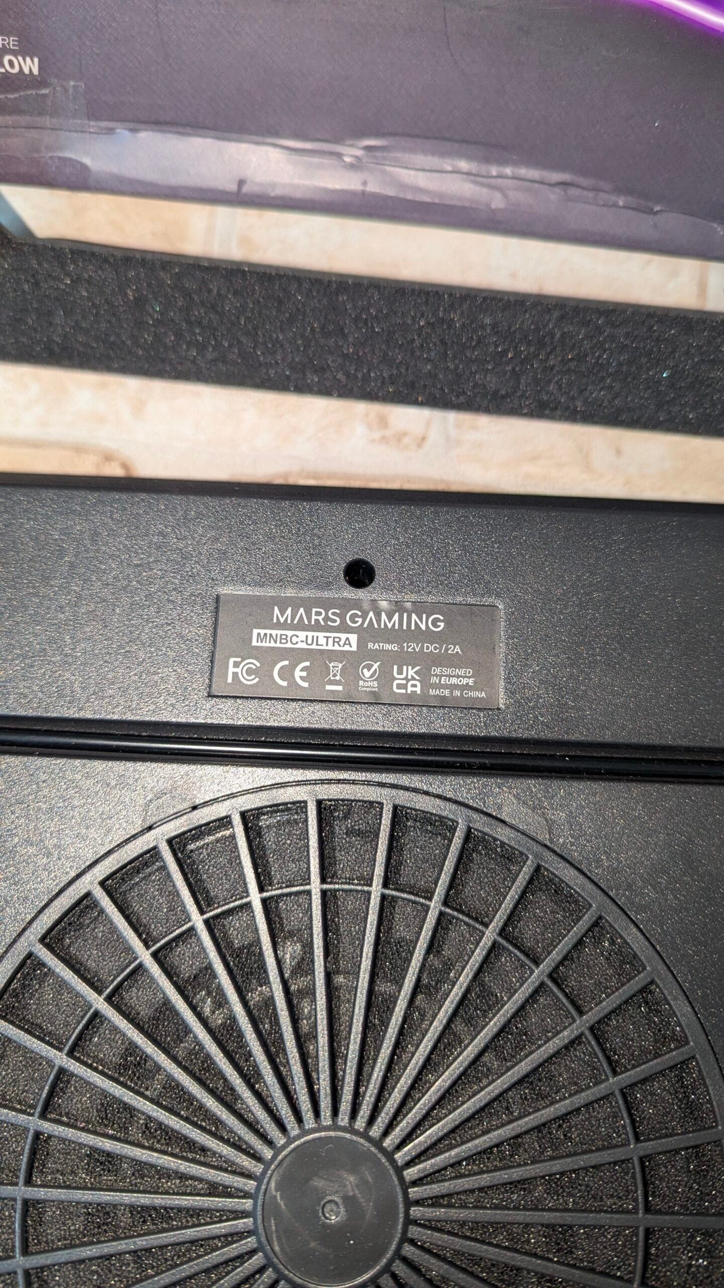 Mars Gaming MNBC-Ultra, Base Refrigeradora y Stand, Ventilador 140mm - Imagen 6